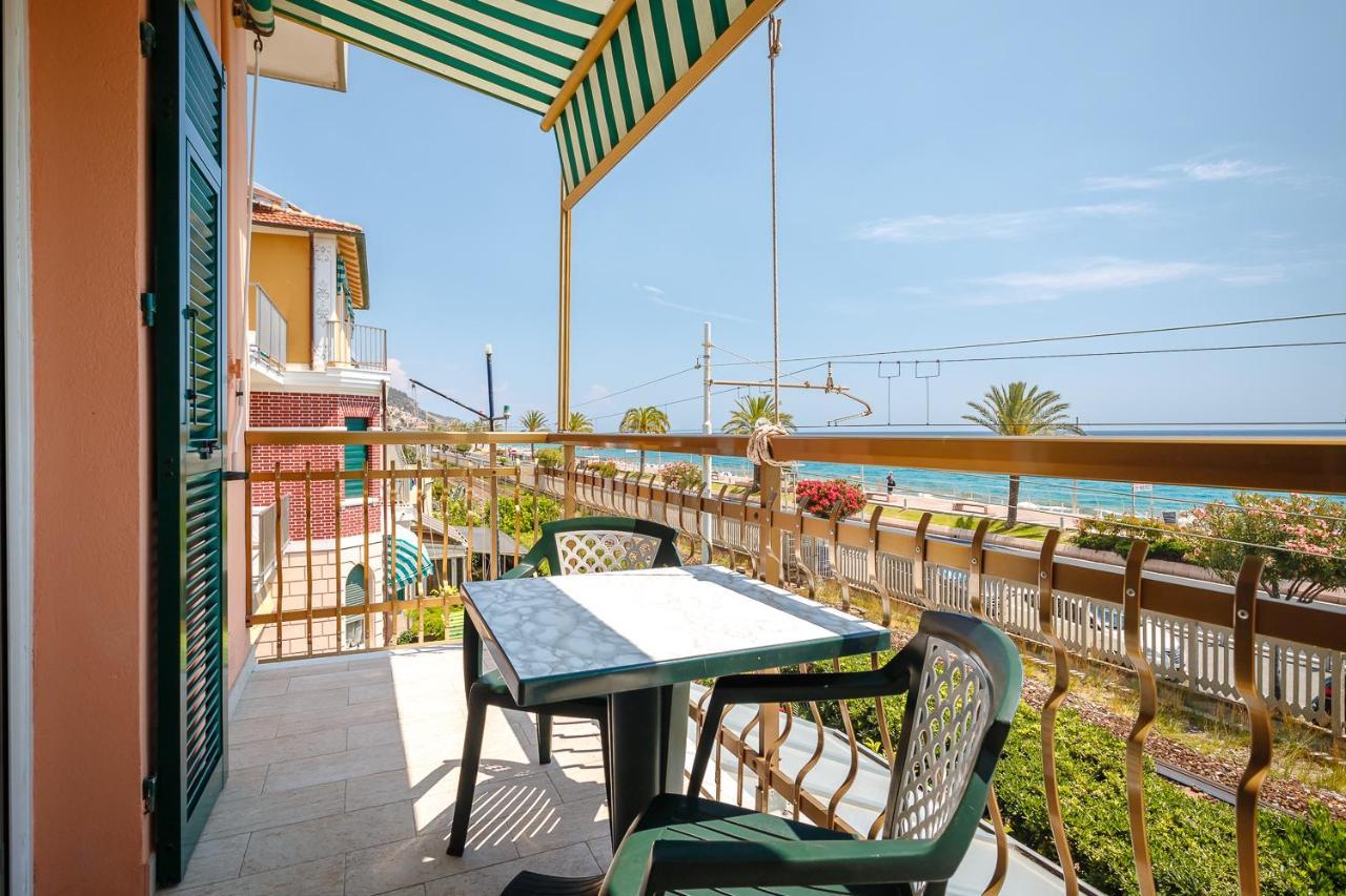 פייטרה ליגורה Residence Villa Alda מראה חיצוני תמונה