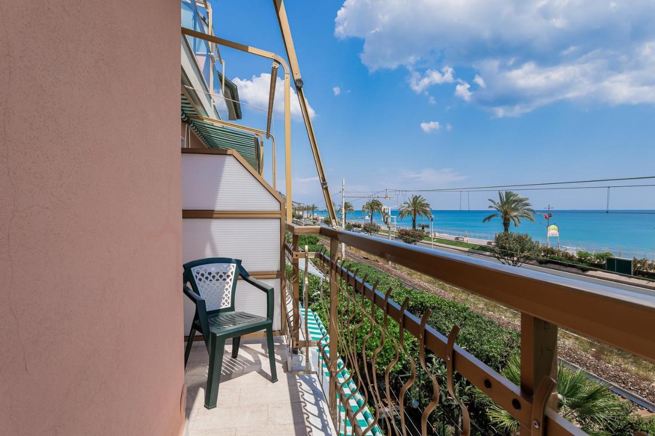 פייטרה ליגורה Residence Villa Alda מראה חיצוני תמונה